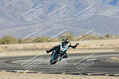 media/Dec-06-2025-CVMA (Sat) [[4a896cc04c]]/Race 8- Formula 40 MW and LW/